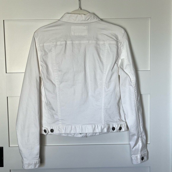 NWT Loft jean jacket. Size small. - Picture 2 of 4